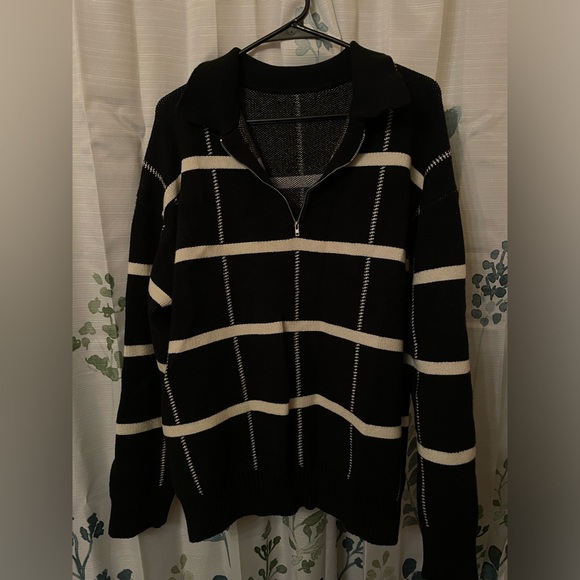 Sweater - Picture 2 of 3